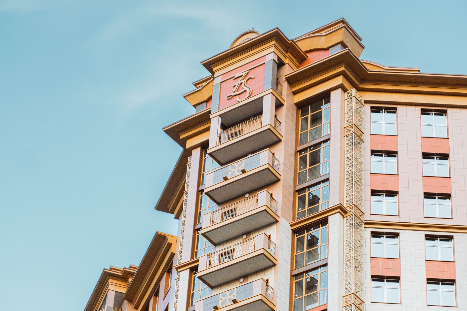 Interior and exterior facade painting applications