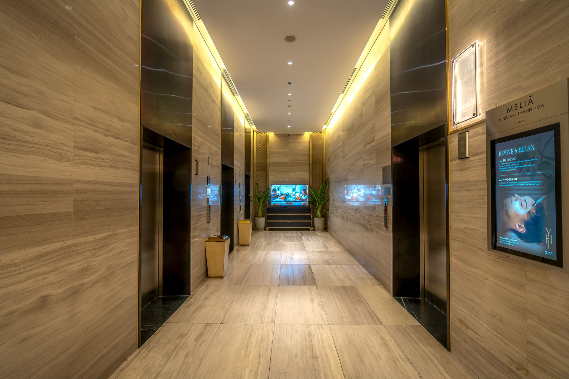 Insurance and distribution panels